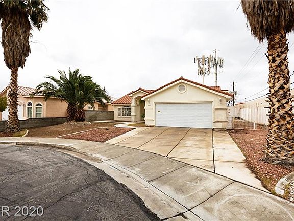 2nd image of 3525 Sierra Patricia Ave