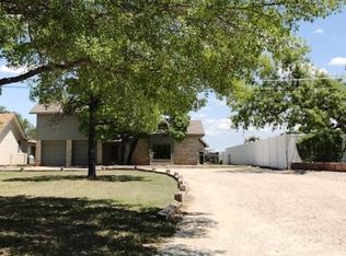 2934 Red Bluff Cir, San Angelo, TX 76904