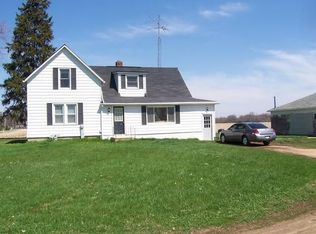 26994 Brickville Rd, Sycamore, IL 60178