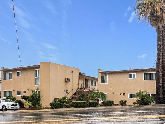 2nd image of 4133 La Crescenta Ave