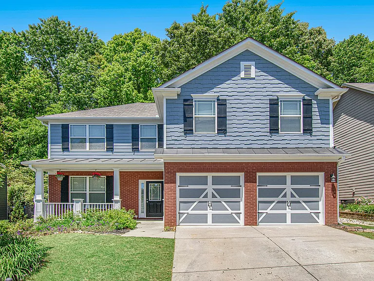 125 Stoney Creek Pkwy — Photo 1