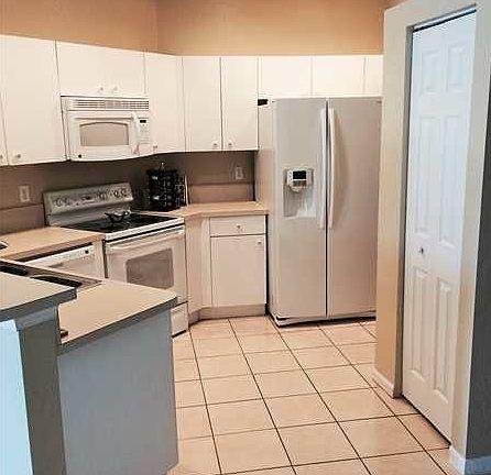 3rd image of 9041 NW 54th St