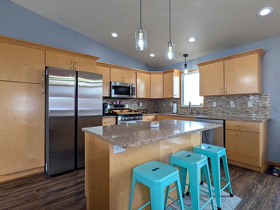 4th image of 65 McGinnis Way