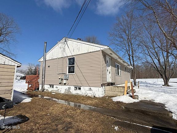 3rd image of 4 Wayne Street