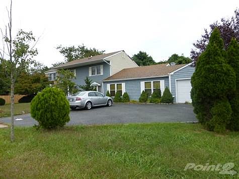 2nd image of 19 Plymouth Ave