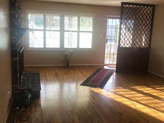 2nd image of 5404 El Monte Ave