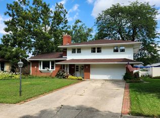 1519 Janice Ln, Munster, IN 46321