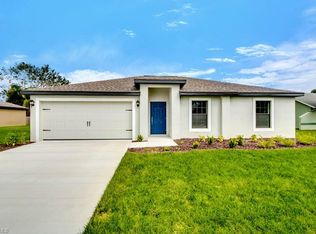 837 SW 16th Ter, Cape Coral, FL 33991