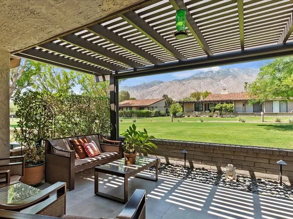 1349 Campeon Cir, Palm Springs, CA 92262