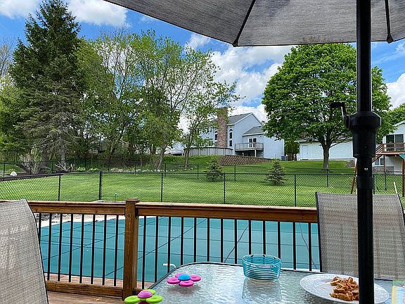 5th image of 2621 Westbrook Dr NW