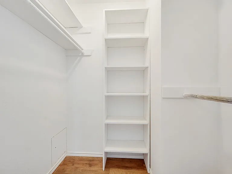 7815 Royal Ln #7815 — Photo 20