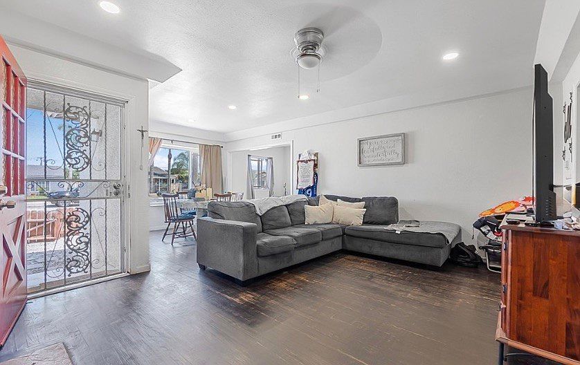 1st image of 1627 Broad Ave