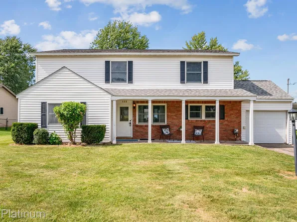 132 Bevins St, Holly, MI 48442