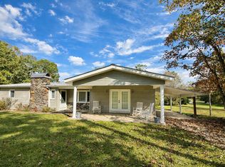 110 Holly Ave, East Flat Rock, NC 28726