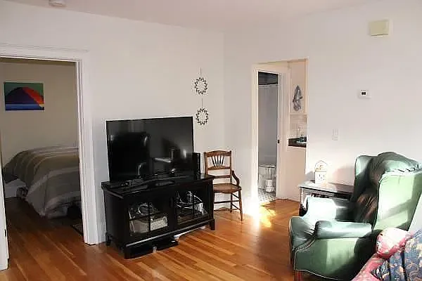 299 Washington St #1 — Photo 1