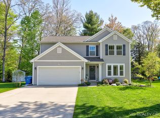 14565 Brigham Dr, Grand Haven, MI 49417