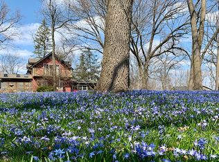 29W059 Oak Grove Rd, West Chicago, IL 60185