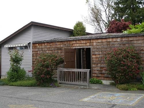 2nd image of 640 E Whidbey Ave