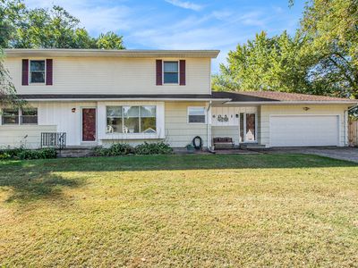 6051 Riverside Dr, Jackson, MI, 49201