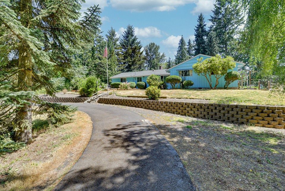 1st image of 20301 Cypress Way