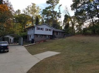 7009 Rowan Rd, Leeds, AL 35094