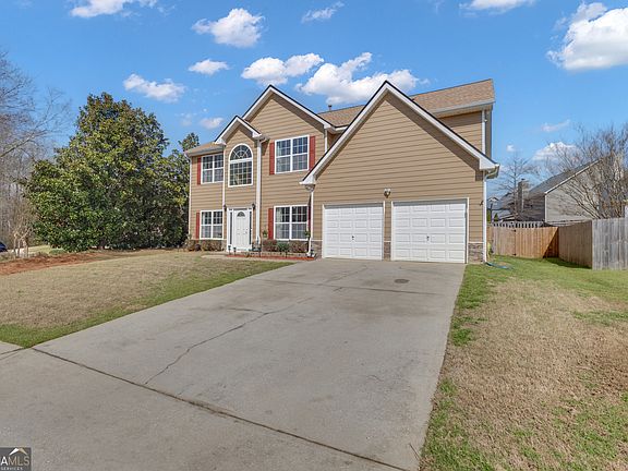 3rd image of 70 Fox Ridge Dr