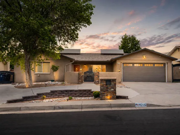 4705 Oahu Dr NE, Albuquerque, NM 87111