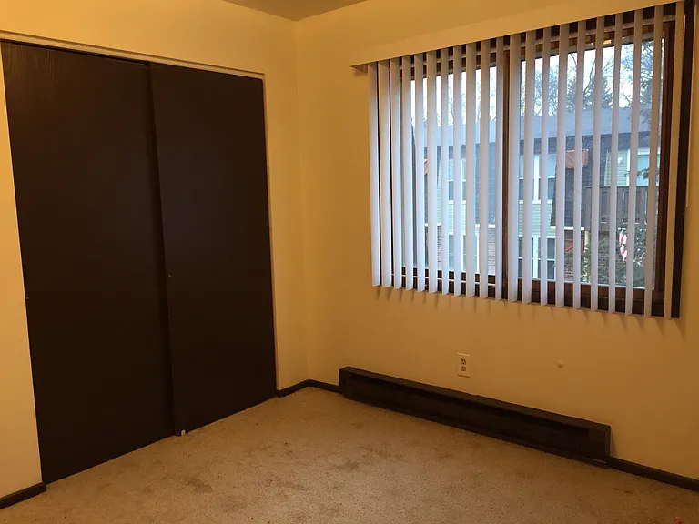 4327 Centennial Ct — Photo 9