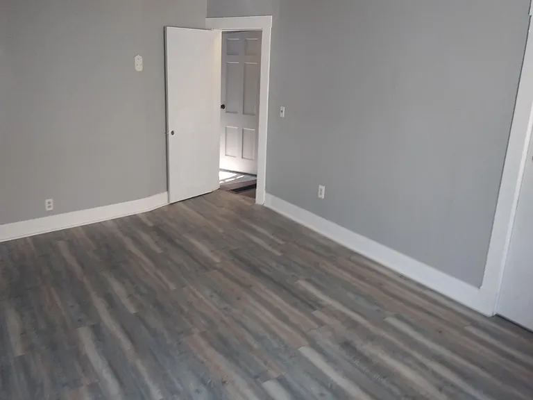 6909 Denison Ave #UP — Photo 13