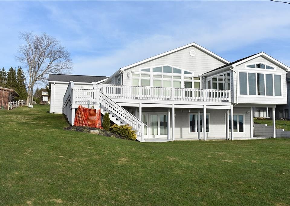 1st image of 49 Marina Dr