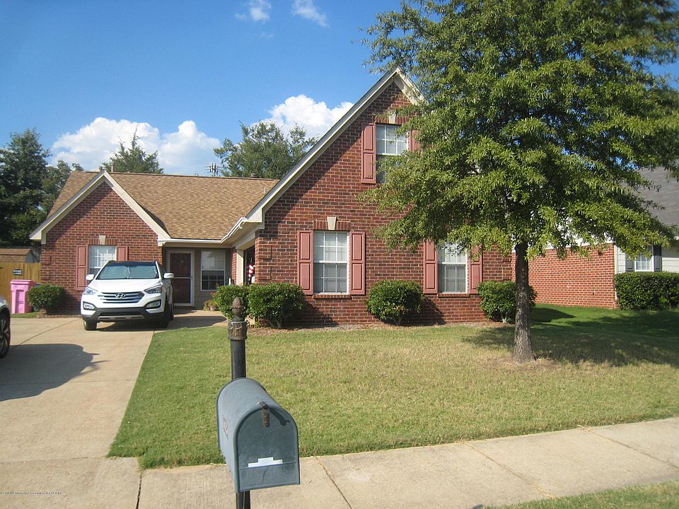 1st image of 10638 Pecan Meadow Dr