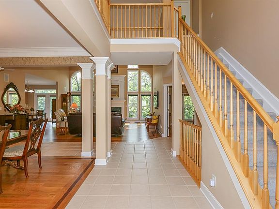 5th image of 6957 Glen Arbor Dr