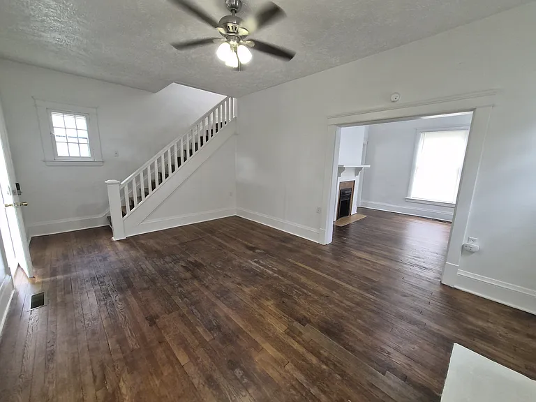 113 Delaware Ave — Photo 5