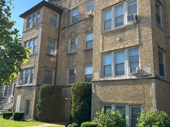 61 Chicago Ave #G, Oak Park, IL 60302