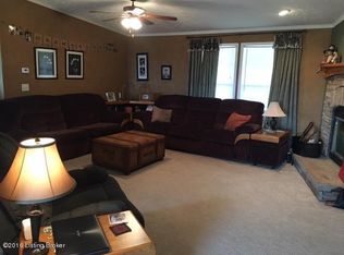 562 Padgett Rd, Elizabethtown, KY 42701