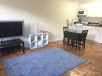 Rented by Living New York