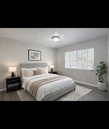 3rd image of 15375 6th St APT 1