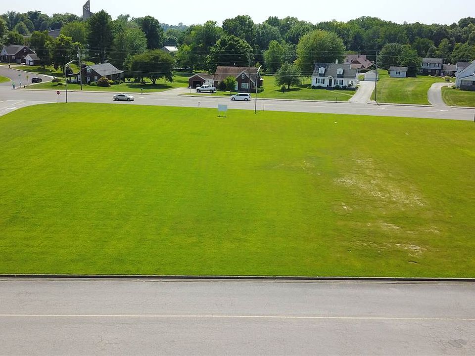 2nd image of 1486 3rd Ave