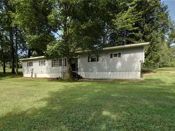 2185 Beaumont Ave NW, Massillon, OH 44647