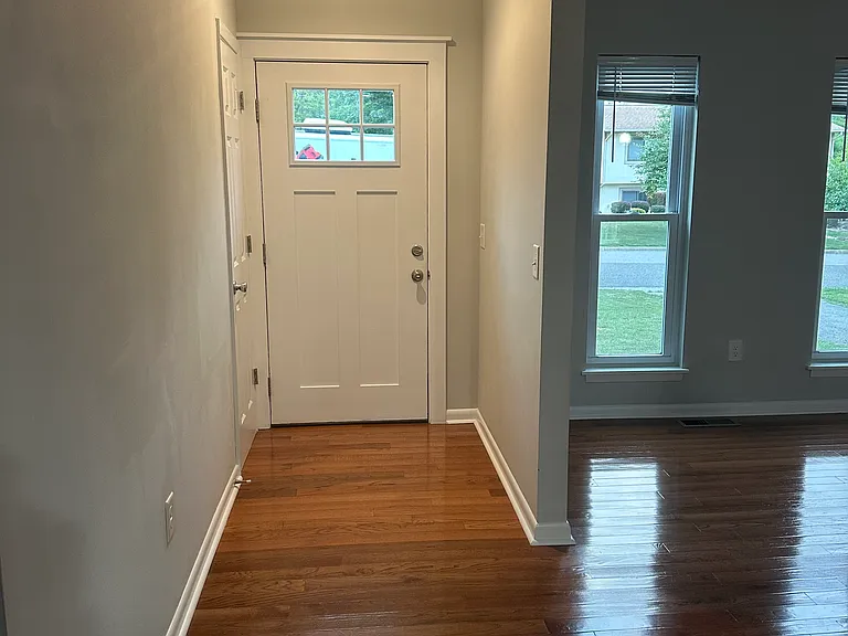 2408 Capistrano St — Photo 3