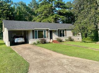 372 E High School Dr, Jena, LA 71342