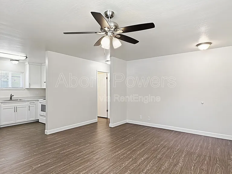 2760 Coloma St #3 — Photo 1