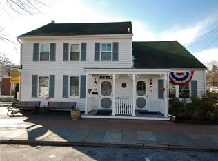 69 N Main St, Cranbury, NJ 08512