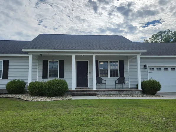 112 Eagle Ridge Drive, Beulaville, NC 28518