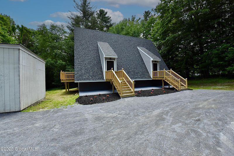 2nd image of 126-128 N Greenfield Road