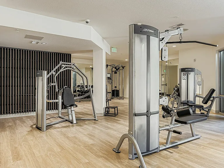 828 Broadway - Web Quality - 007 - 11 Exercise Room
