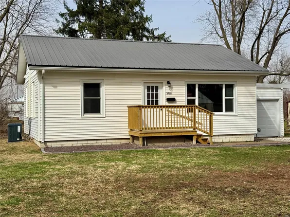 908 Hampton Ln, Canton, MO 63435
