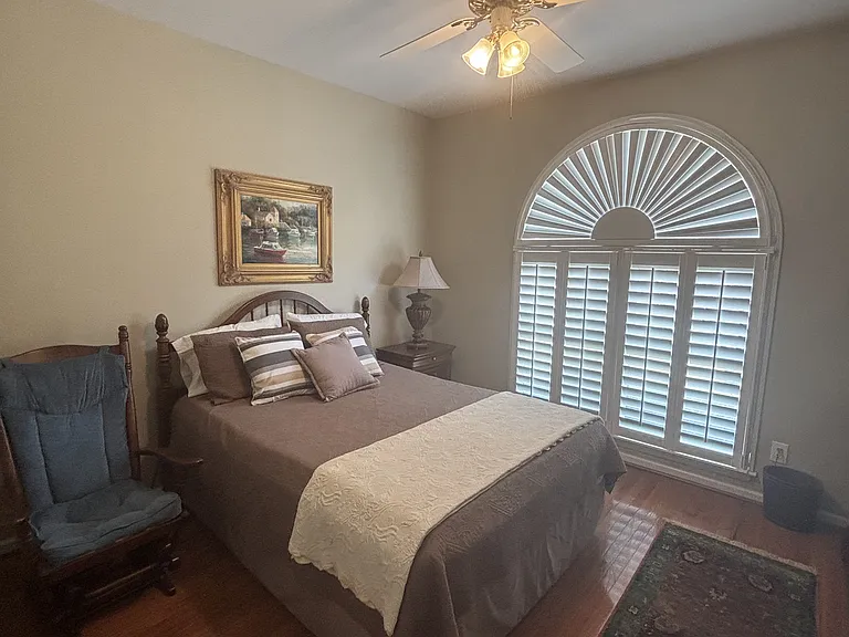1209 Ivy Brook Cir — Photo 11