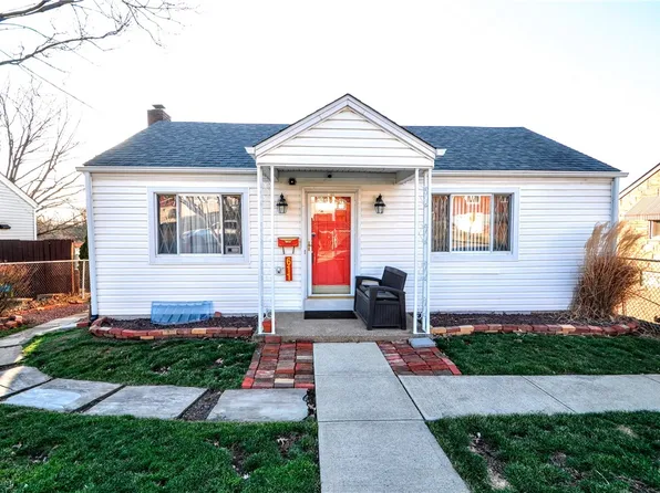 611 Lynda Ln, North Versailles, PA 15137