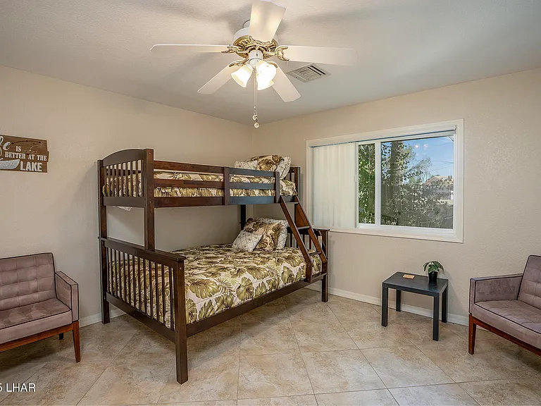 2906 Daytona Ave — Photo 37